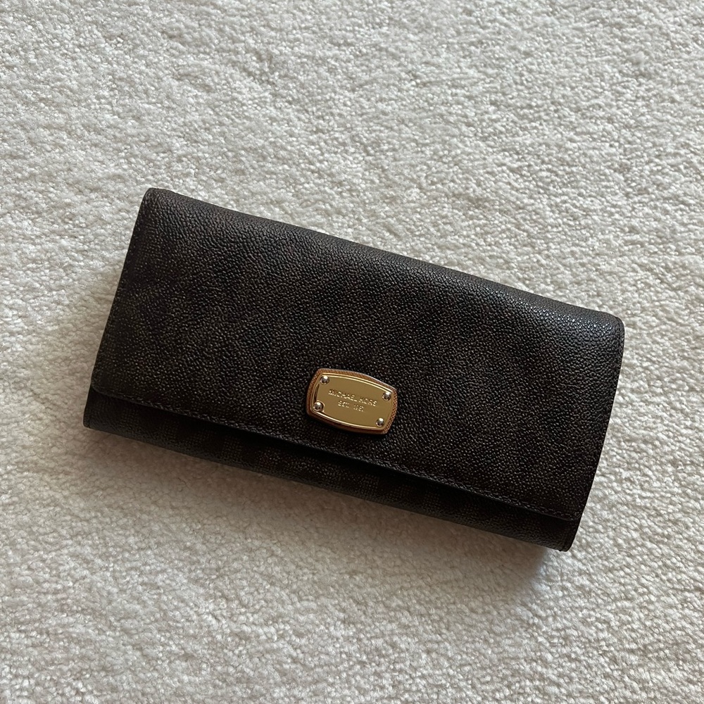 Michael Kors Brown Signature Wallet